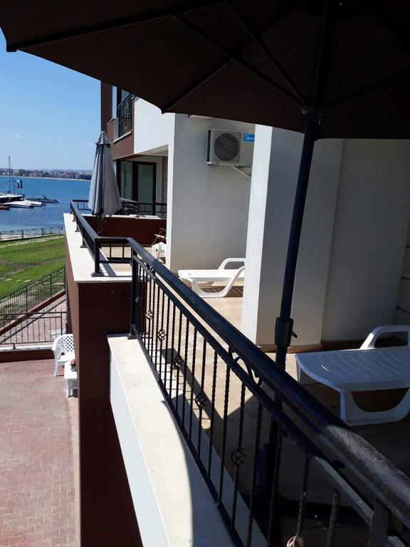 Akrotiriya Apartments Suite Nessebar Quarto foto